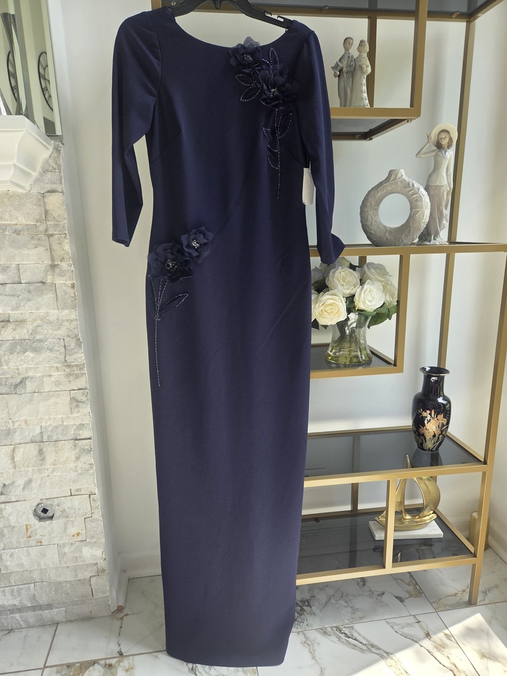 STRETCH CREPE 3/4 SLEEVE GOWN WITH ORGANZA APPLIQUE NAVY - Picture 4 of 8